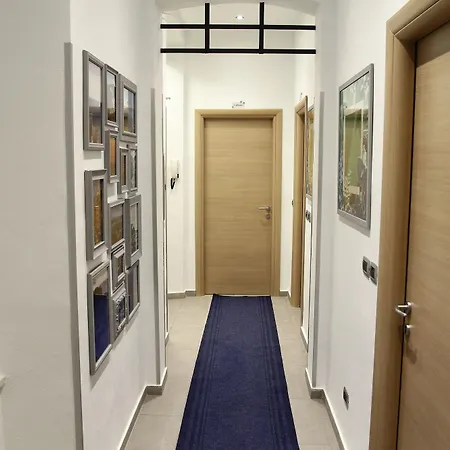 Del Golfo E Delle 5 Terre Guest house 2*