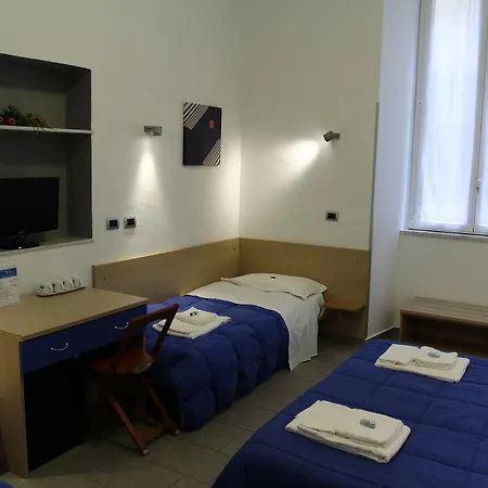 Guest house Del Golfo E Delle 5 Terre 4*