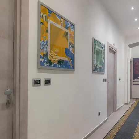 Affittacamere Del Golfo E Delle 5 Terre 4*