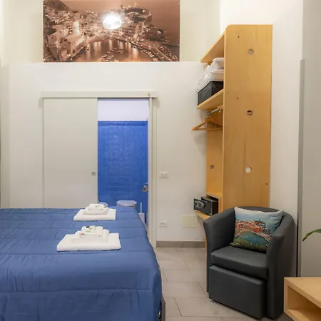 Affittacamere Del Golfo E Delle 5 Terre 4*